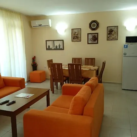 Big Comfortable With 2 Bedrooms Pollo Sunny * ساني بيتش