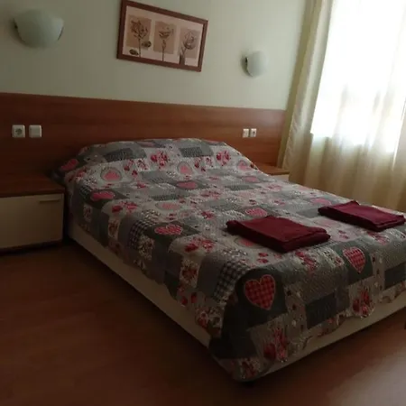 Big Comfortable With 2 Bedrooms Pollo Sunny Appartement
