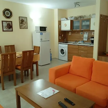 Big Comfortable With 2 Bedrooms Pollo Sunny Appartement